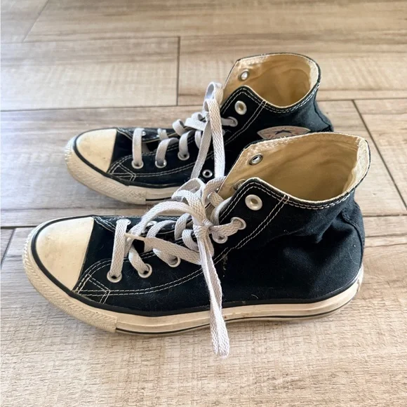 Converse Black and White High-Top Canvas Sneakers - Picture 4 of 10